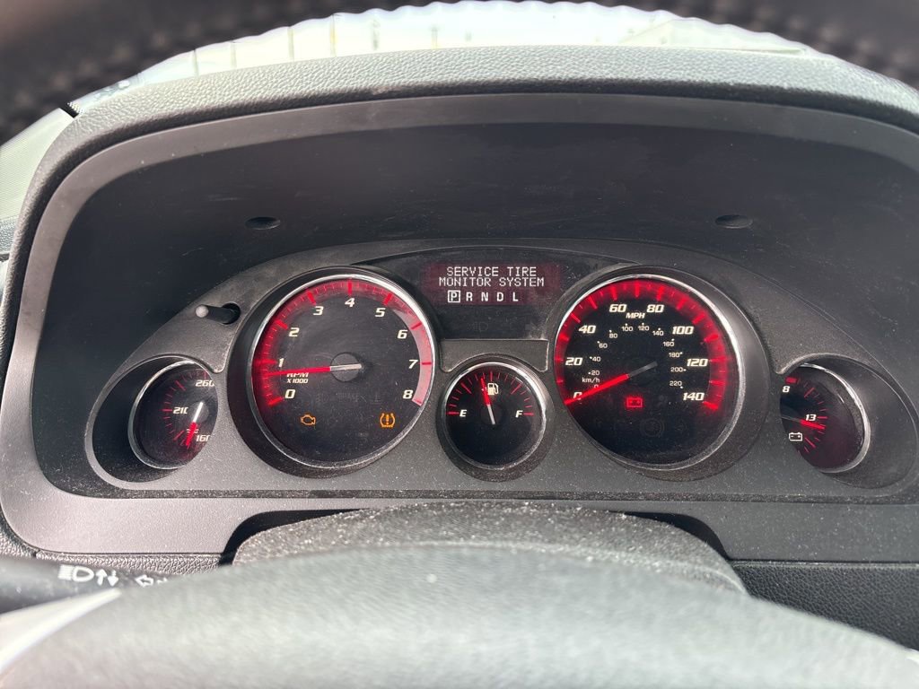 Used 2010 GMC Acadia SLE image 29