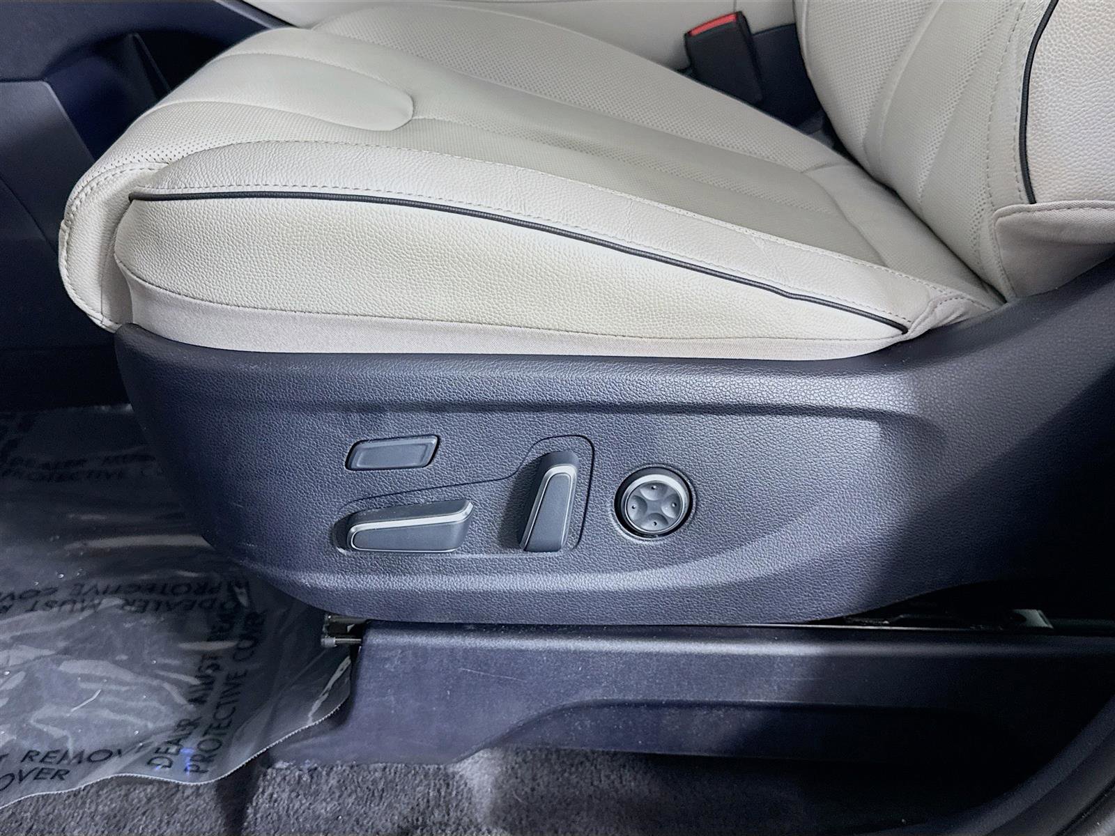 Used 2024 Hyundai Palisade Limited image 22