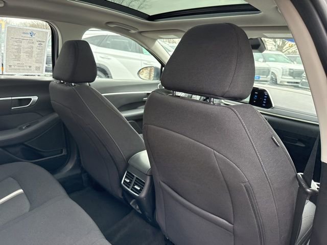 Certified 2023 Hyundai Sonata SEL w/ Convenience Package image 22
