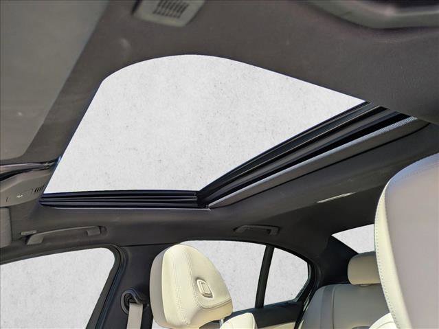 Used 2020 BMW 330i Sedan w/ Convenience Package image 16