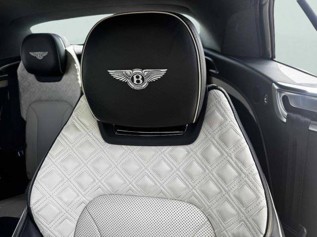 Used 2022 Bentley Continental GT AWD/4WD image 11