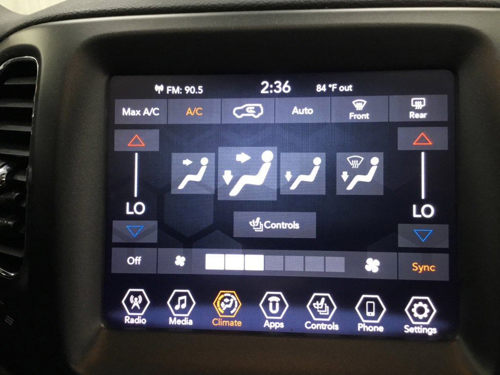 Used 2019 Jeep Compass Trailhawk w/ Leather Interior Group AWD/4WD image 30