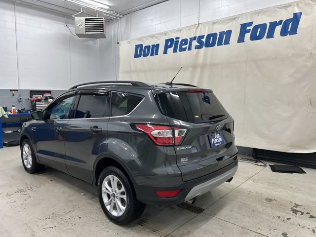 Used 2017 Ford Escape SE w/ Equipment Group 201A image 7