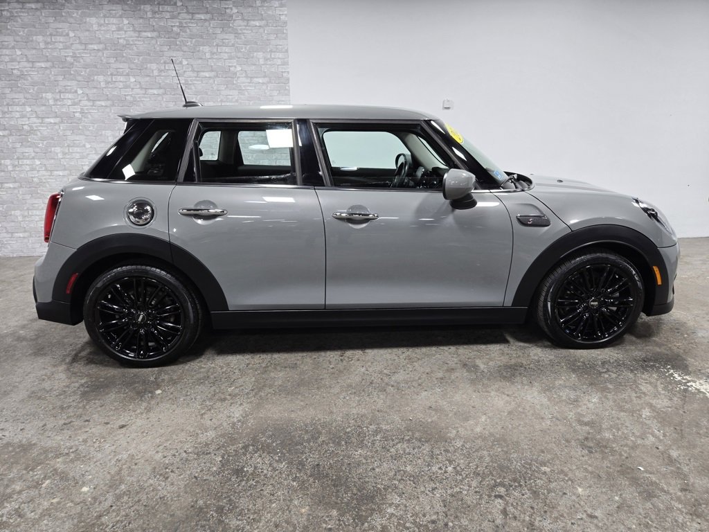 Used 2023 MINI Cooper S image 3