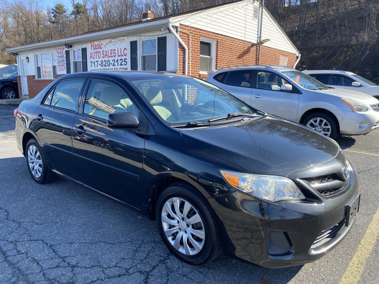 Used 2012 Toyota Corolla LE image 1