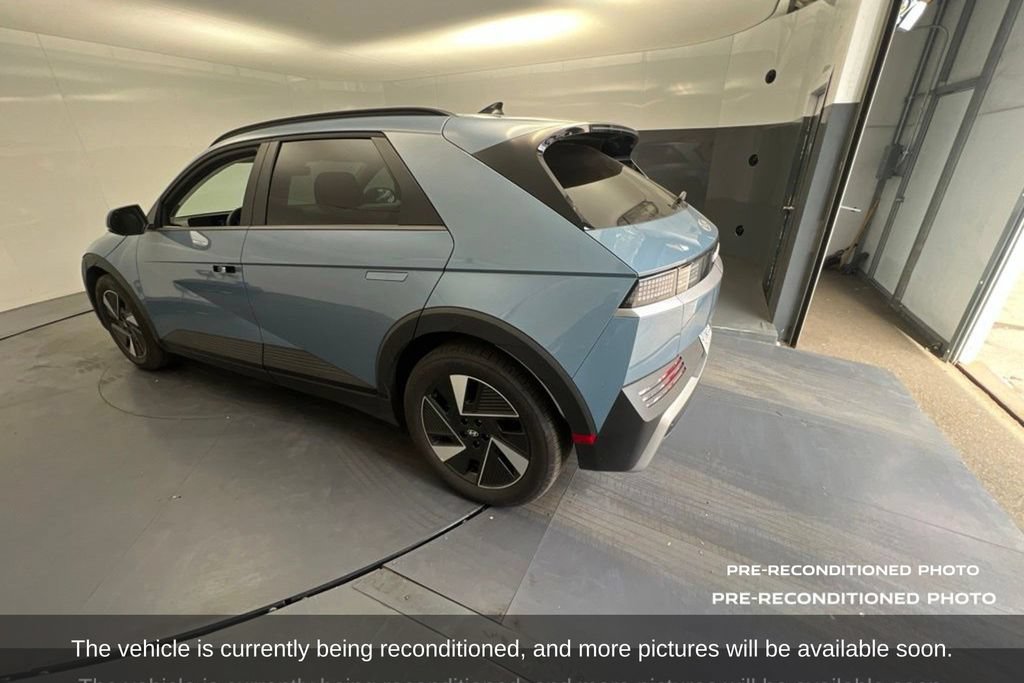 Used 2025 Hyundai Ioniq 5 SEL RWD image 3