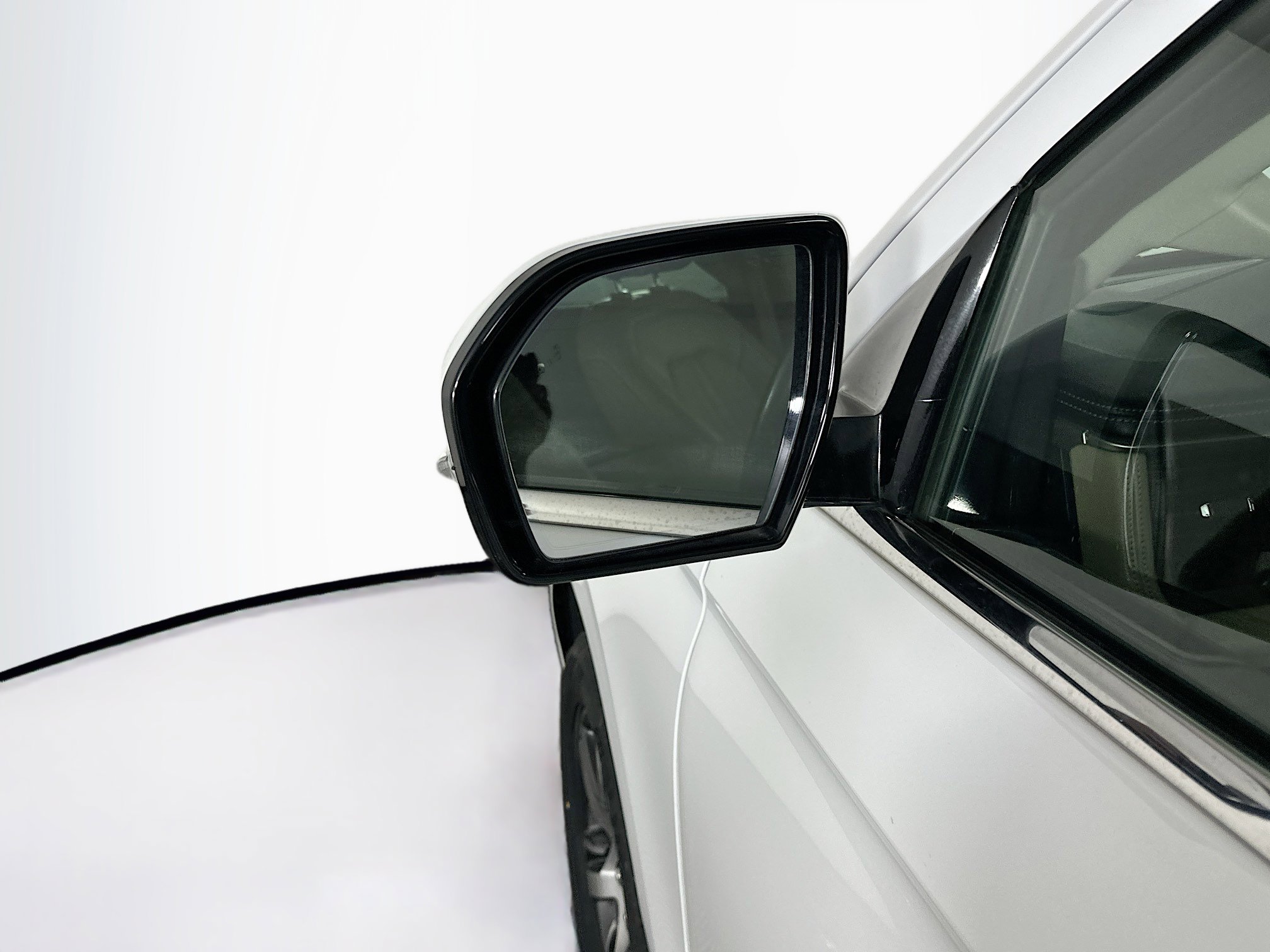 Used 2024 Ford Expedition Limited RWD image 16