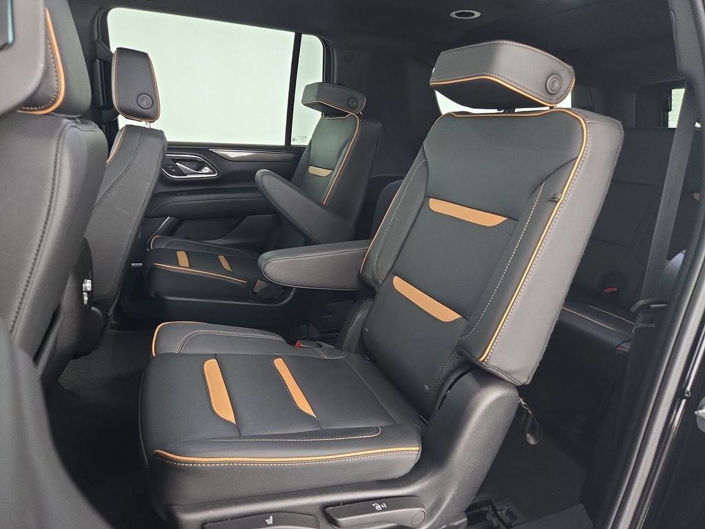 Certified 2023 GMC Yukon XL AT4 AWD/4WD image 31
