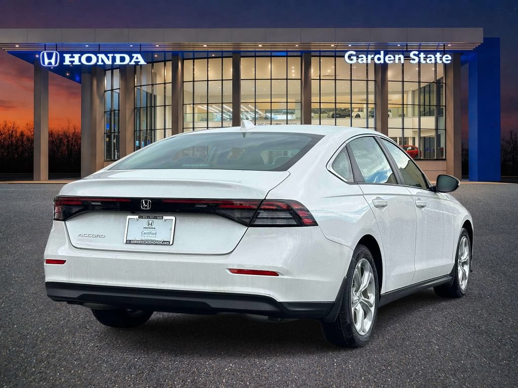 Certified 2023 Honda Accord LX image 3