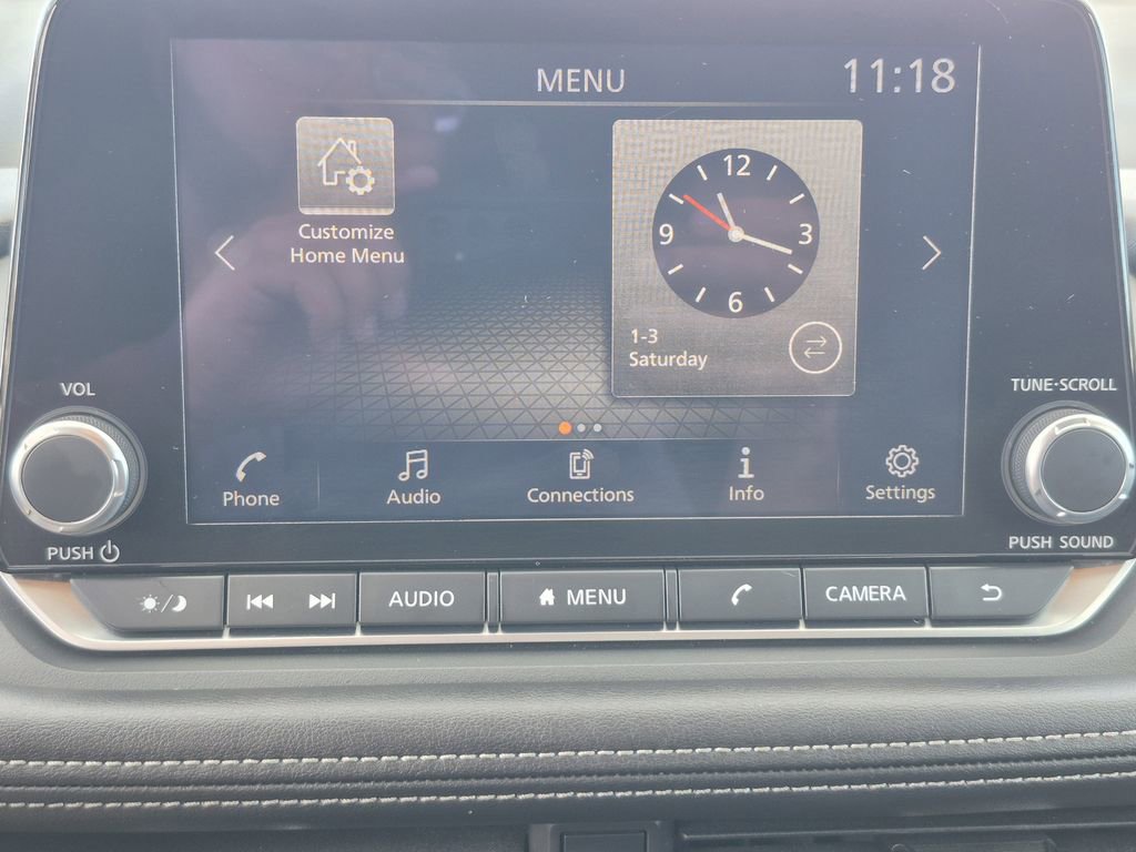 Used 2025 Nissan Rogue SV image 23