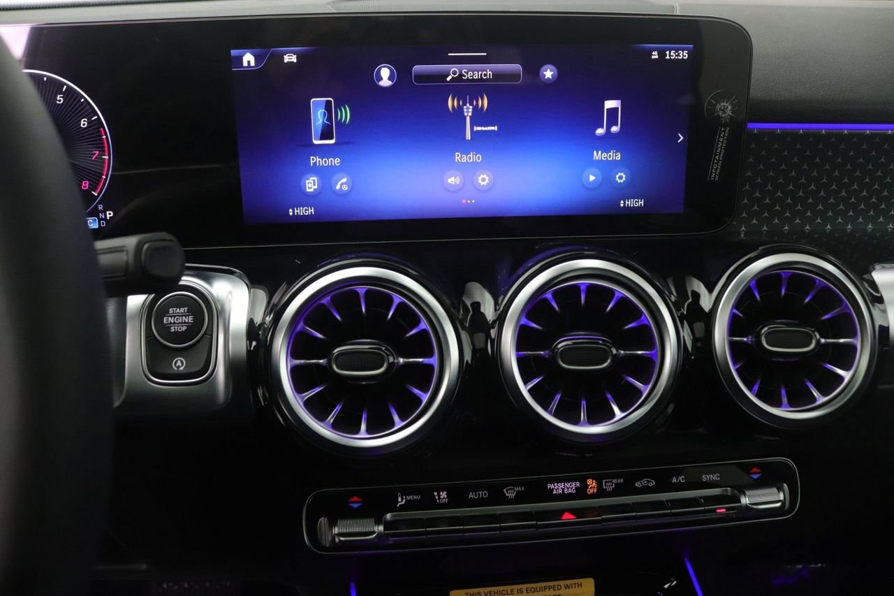 New 2026 Mercedes-Benz GLB 250 image 6