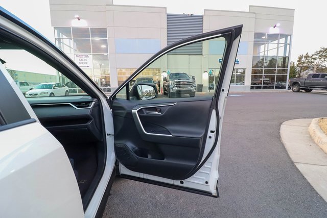 Used 2019 Toyota RAV4 XSE image 47