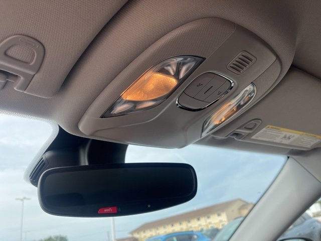 Used 2022 Jeep Compass Limited image 31