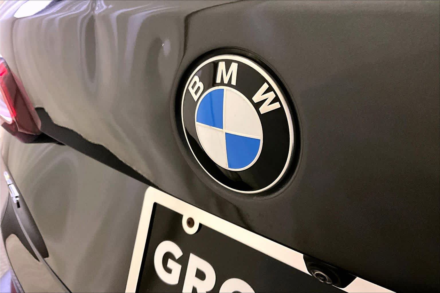 Certified 2023 BMW X5 xDrive40i w/ Premium Package AWD/4WD image 32