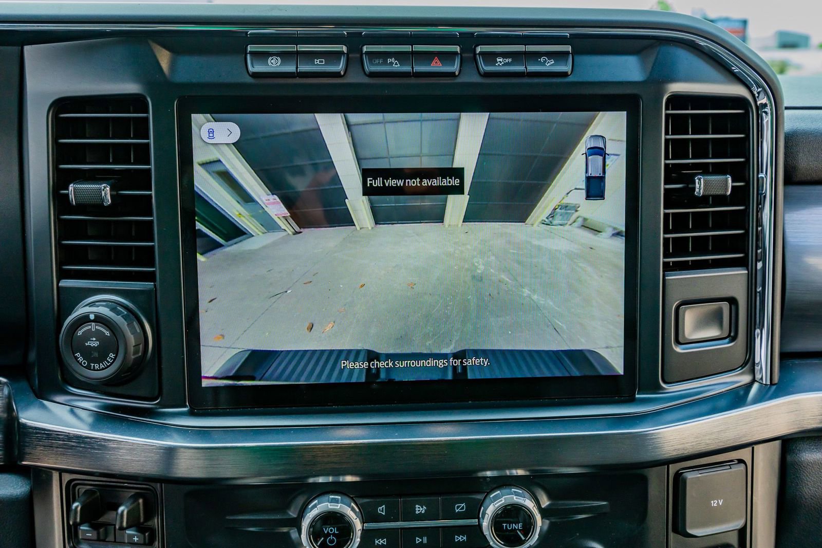 Used 2024 Ford F350 Lariat w/ Lariat Ultimate Package image 27