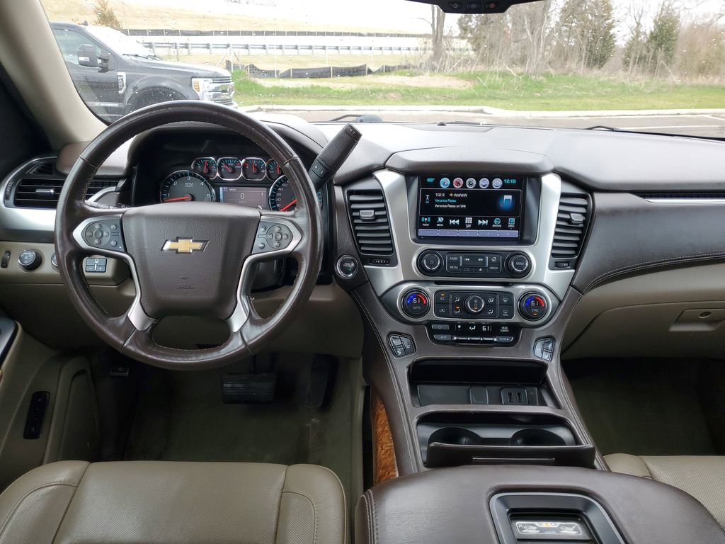Used 2016 Chevrolet Suburban LTZ image 17