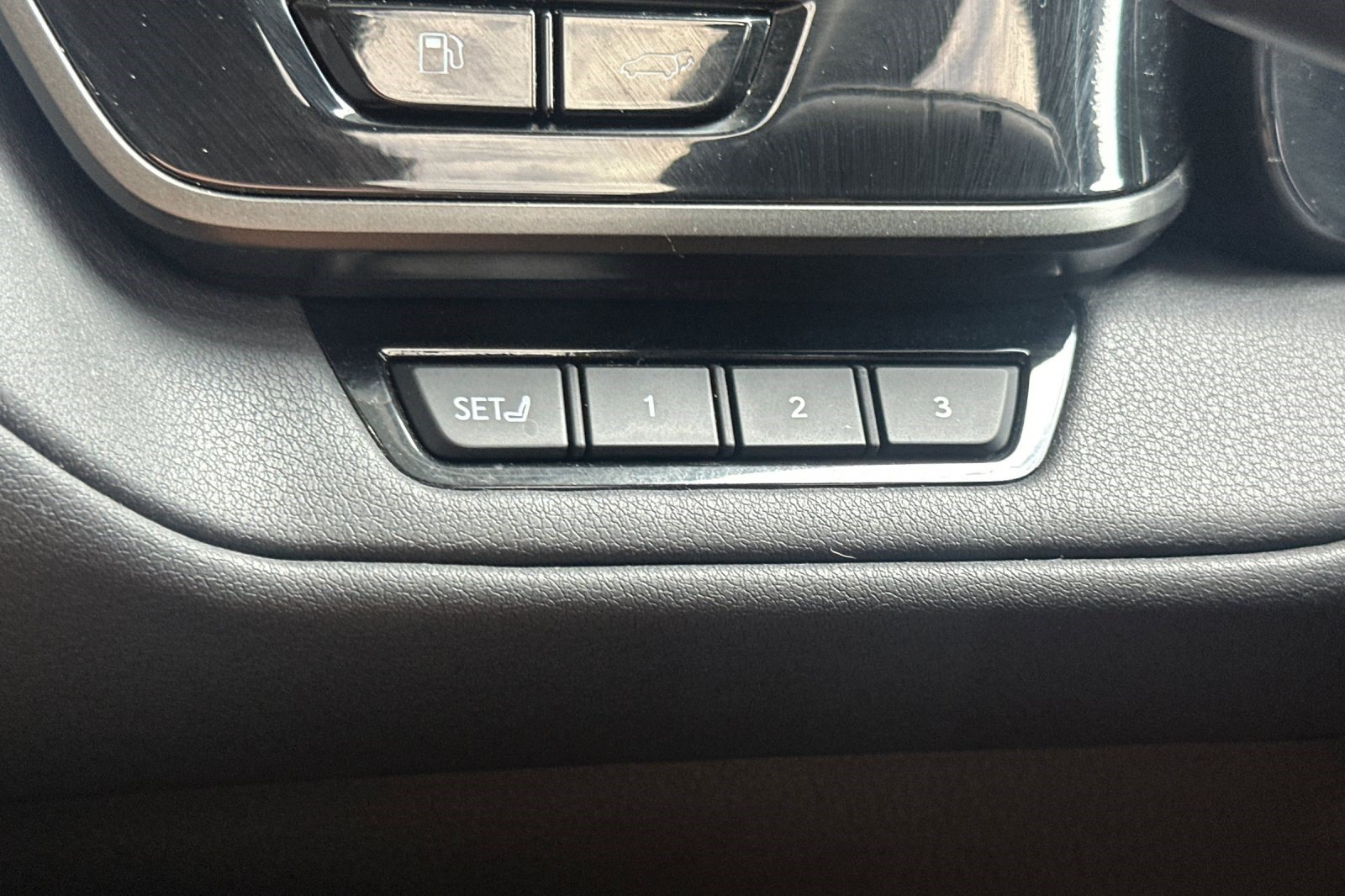 Certified 2025 Lexus TX 350 AWD w/ Technology Package image 35