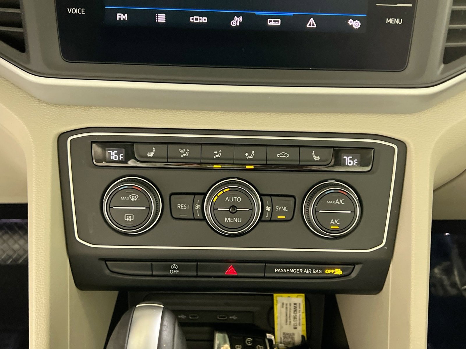 Used 2021 Volkswagen Atlas SE image 19