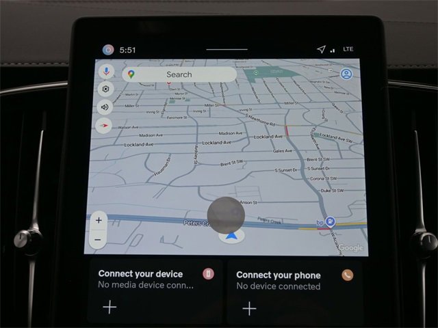 New 2026 Volvo XC90 B6 Plus w/ Protection Package Premier image 15