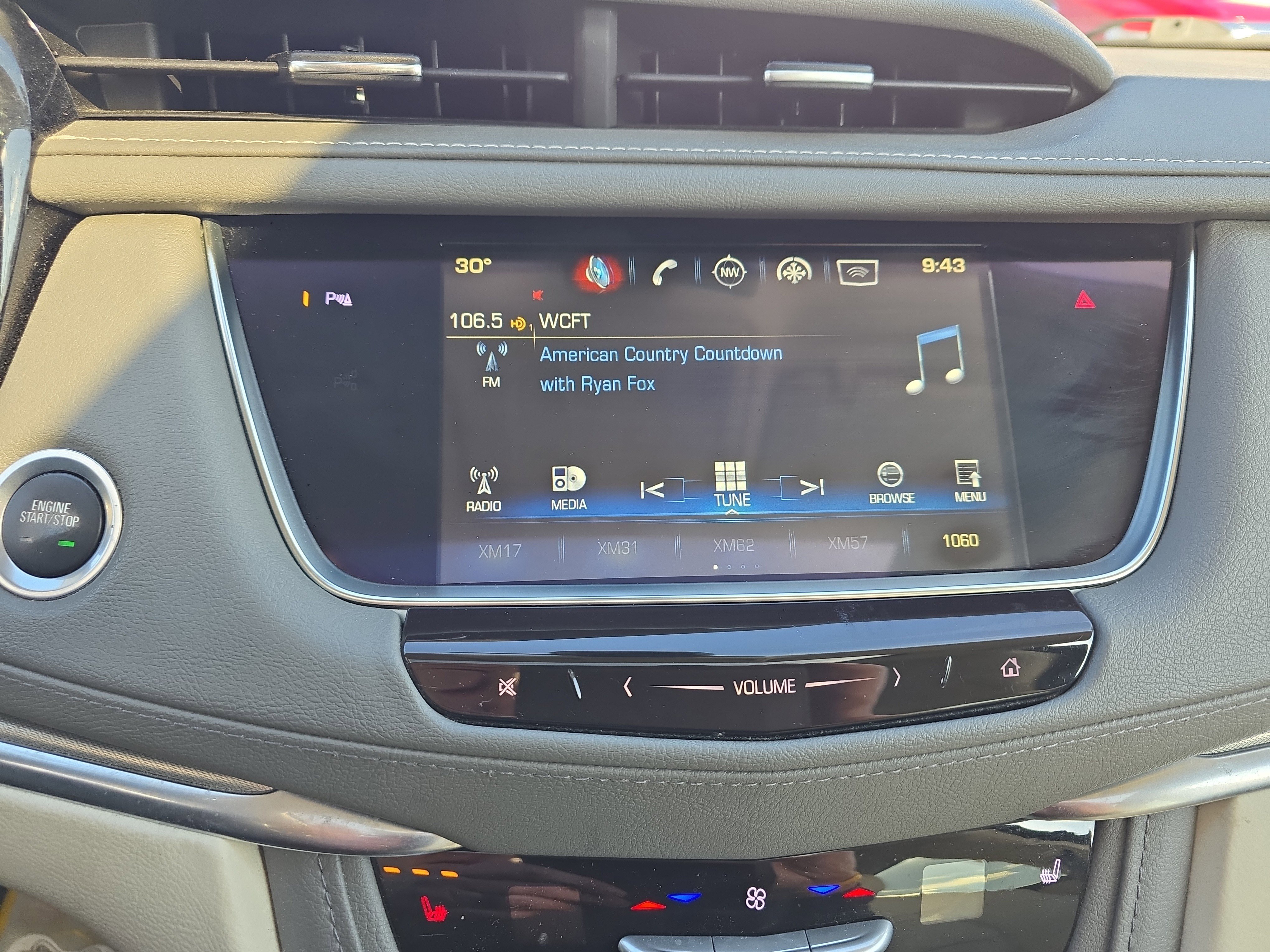Used 2018 Cadillac XT5 Luxury w/ Driver Awareness Package image 28