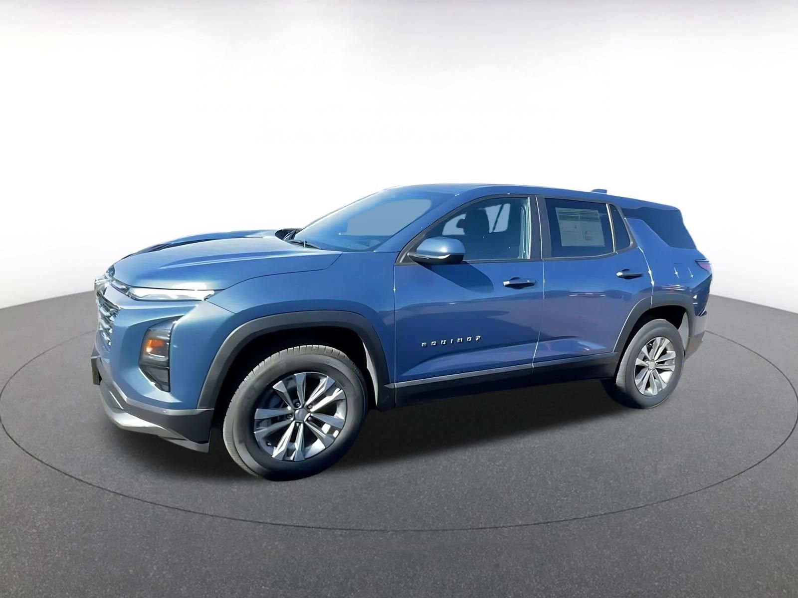 Used 2025 Chevrolet Equinox LT image 8