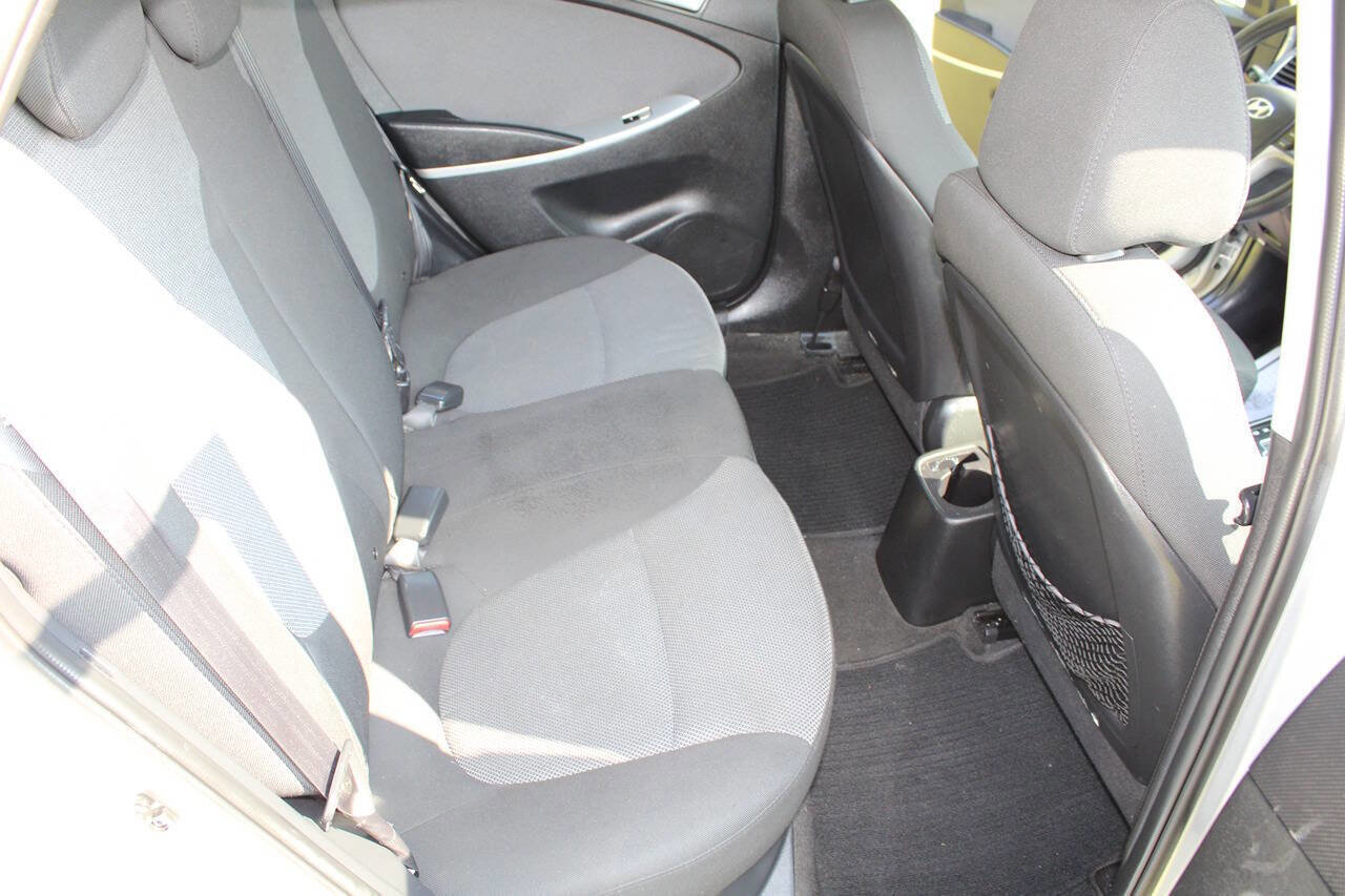 Used 2014 Hyundai Accent GS image 30