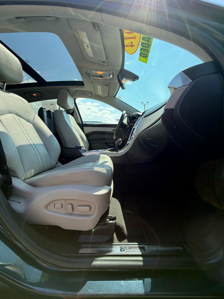 Used 2014 Cadillac SRX Luxury FWD image 18