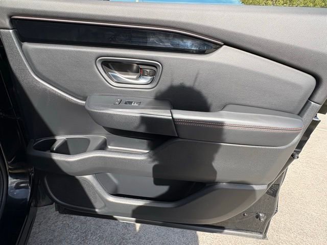 Used 2025 Honda Pilot TrailSport image 31