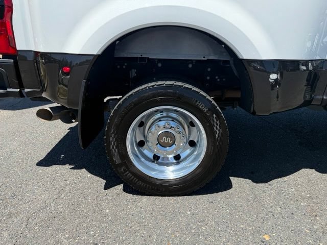 Certified 2025 Ford F450 King Ranch w/ FX4 Off-Road Package AWD/4WD image 7
