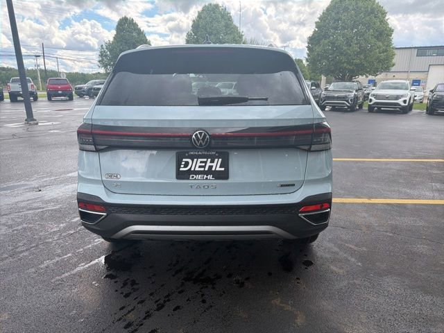 New 2026 Volkswagen Taos SE AWD/4WD image 5