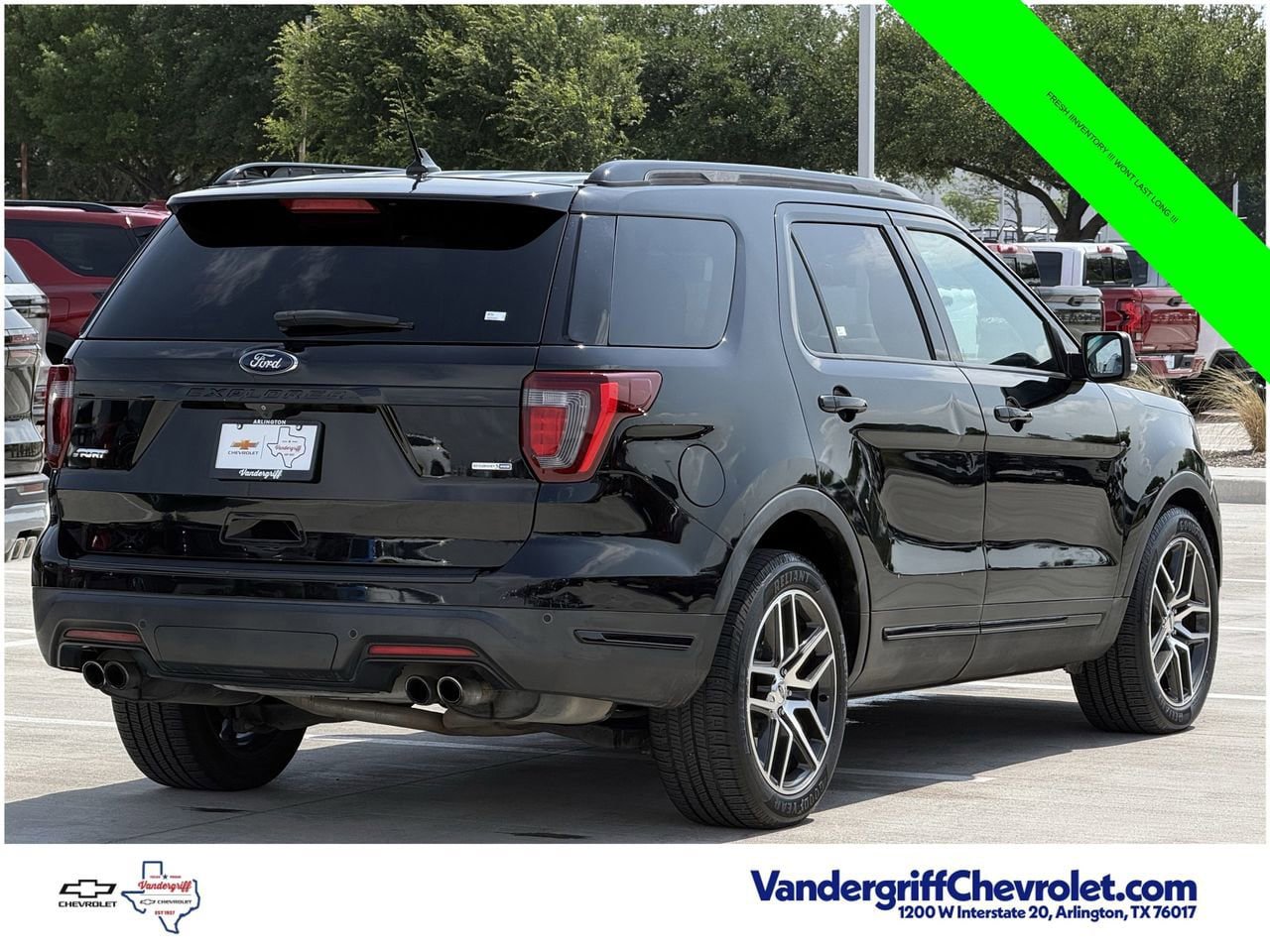 Used 2018 Ford Explorer Sport w/ Equipment Group 401A AWD/4WD image 4