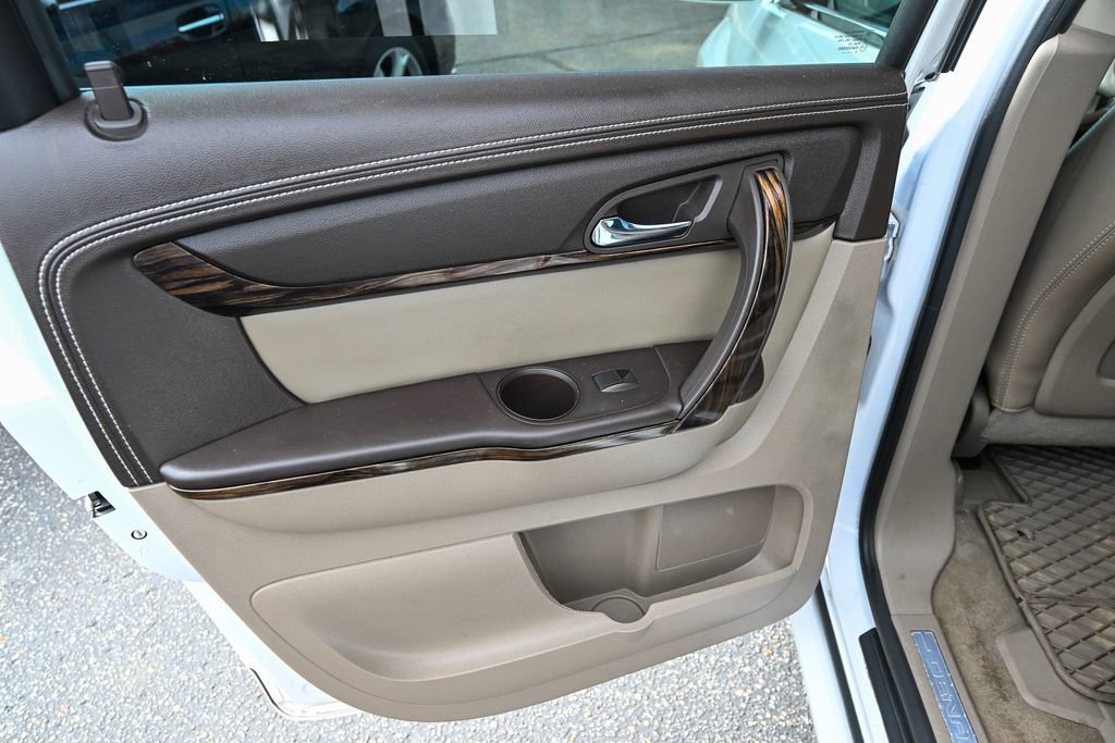 Used 2016 GMC Acadia Denali AWD/4WD image 24