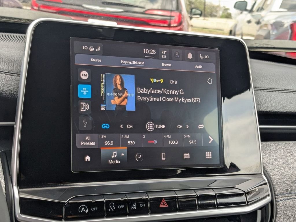 Used 2025 Jeep Compass Latitude w/ Sun & Sound Group image 7