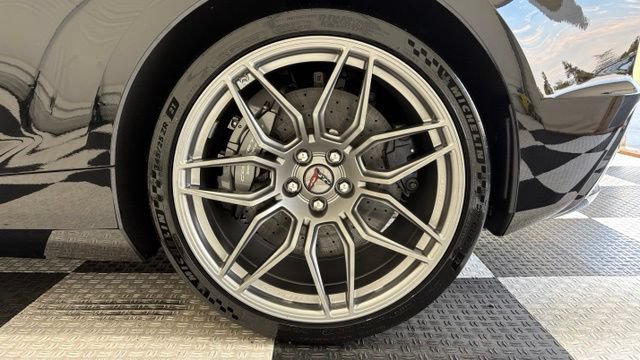 New 2027 Chevrolet Corvette Z06 RWD image 11