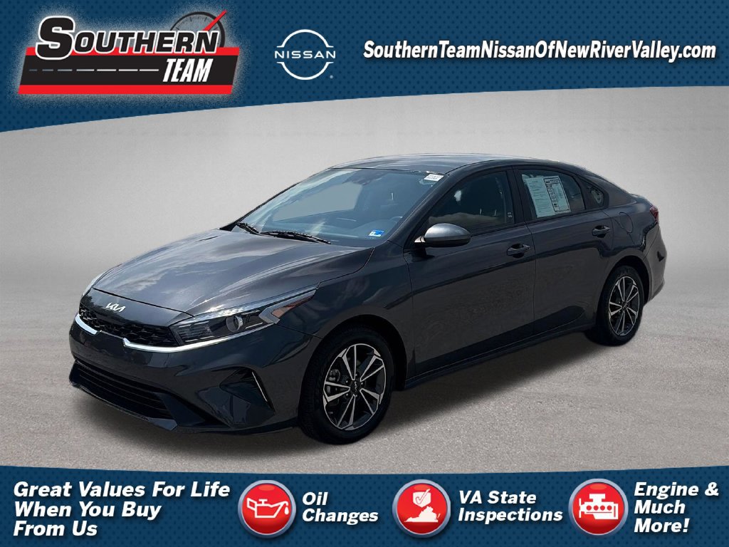 Used 2024 Kia Forte LXS