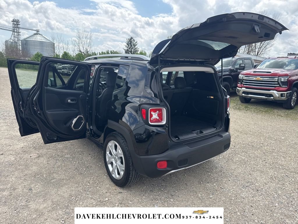 Used 2017 Jeep Renegade Limited image 11