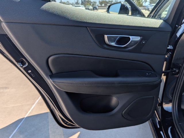 Used 2024 Volvo S60 B5 Core FWD image 14
