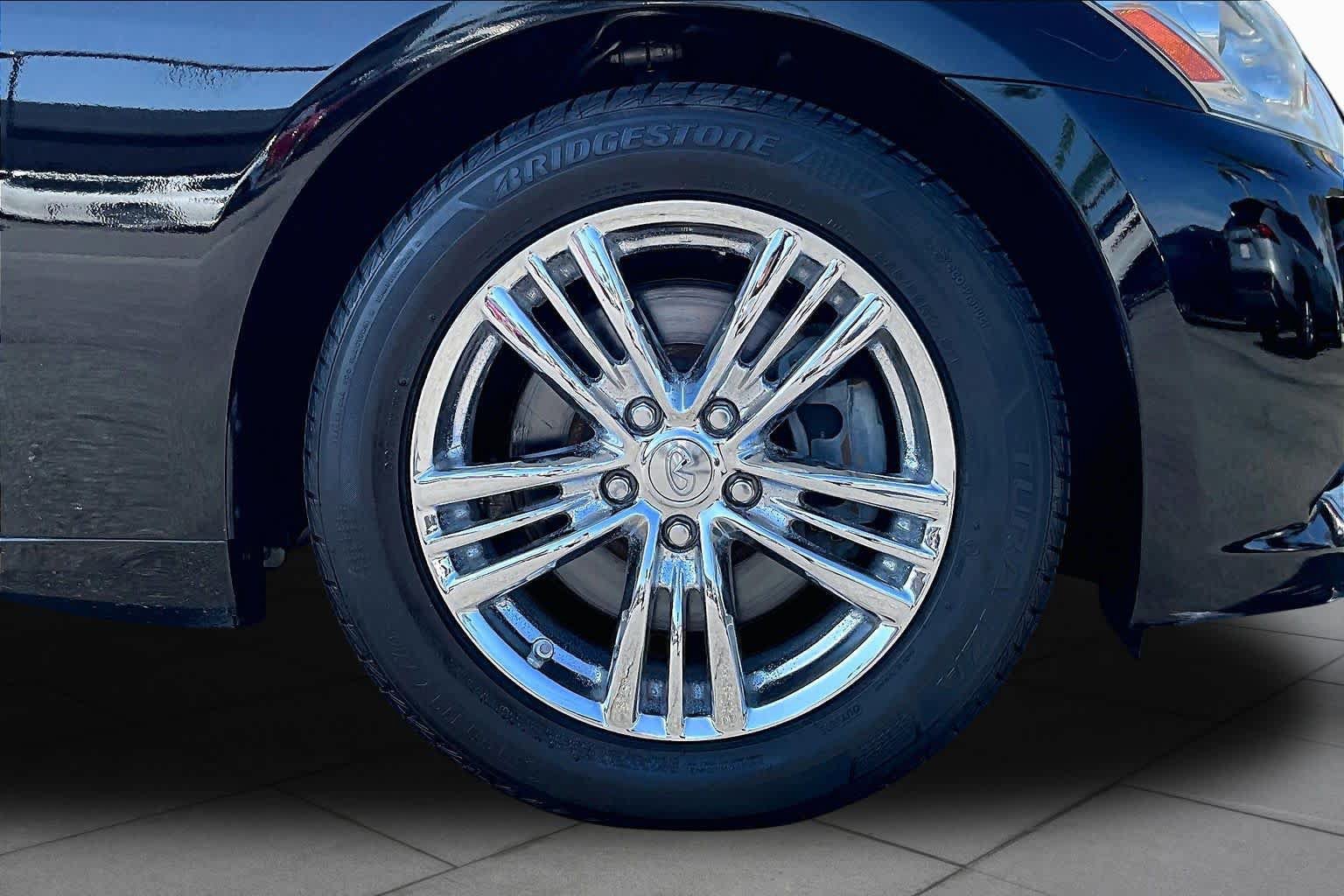 Used 2011 INFINITI G25 Journey w/ Moonroof Pkg RWD image 10