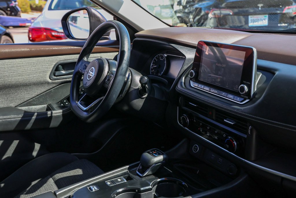 Used 2021 Nissan Rogue S FWD image 22