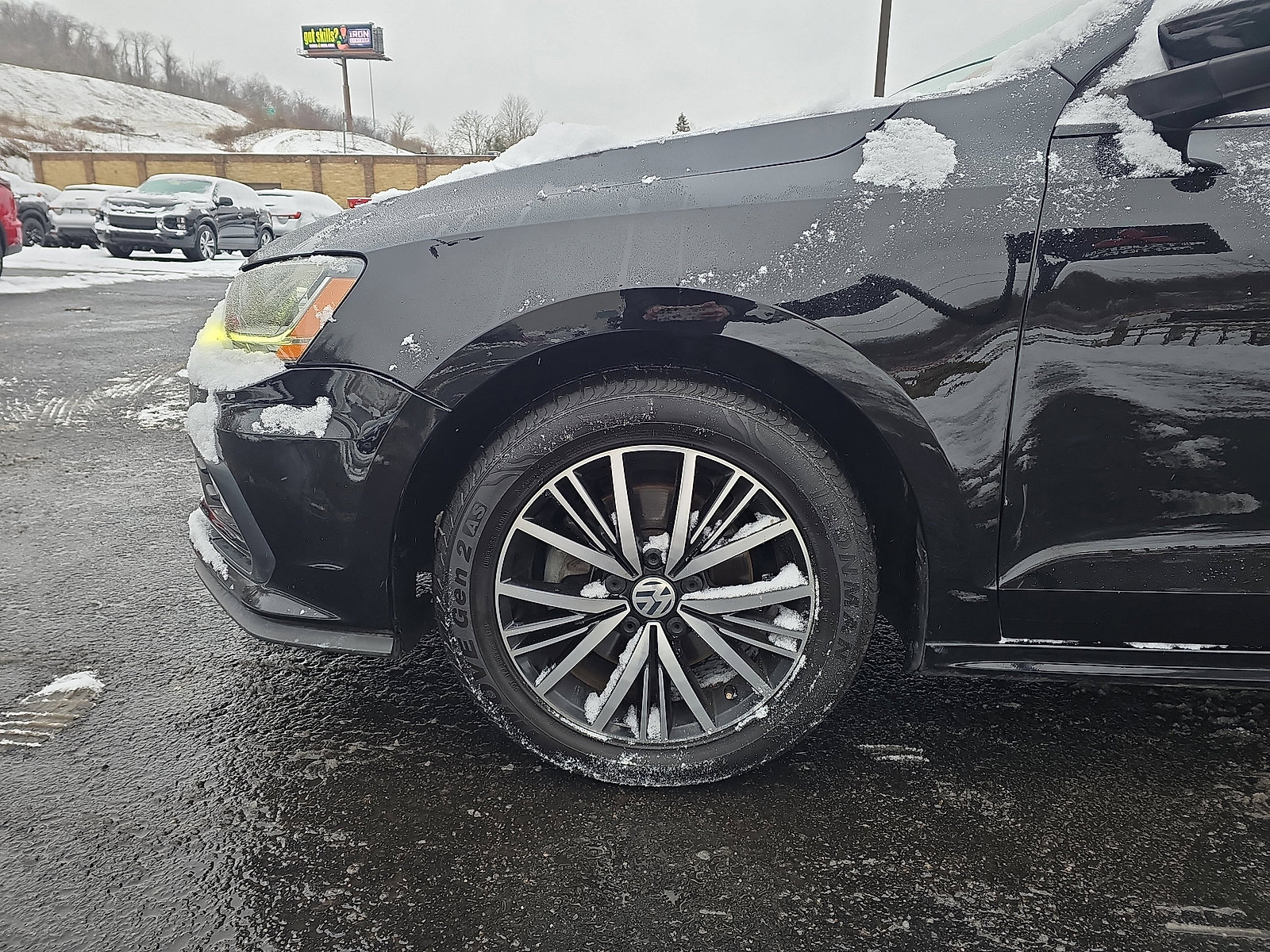 Used 2018 Volkswagen Jetta Wolfsburg Edition image 8