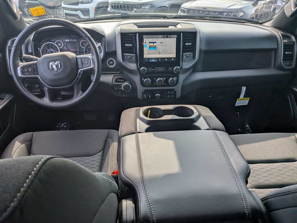 New 2026 RAM 1500 Express AWD/4WD image 21
