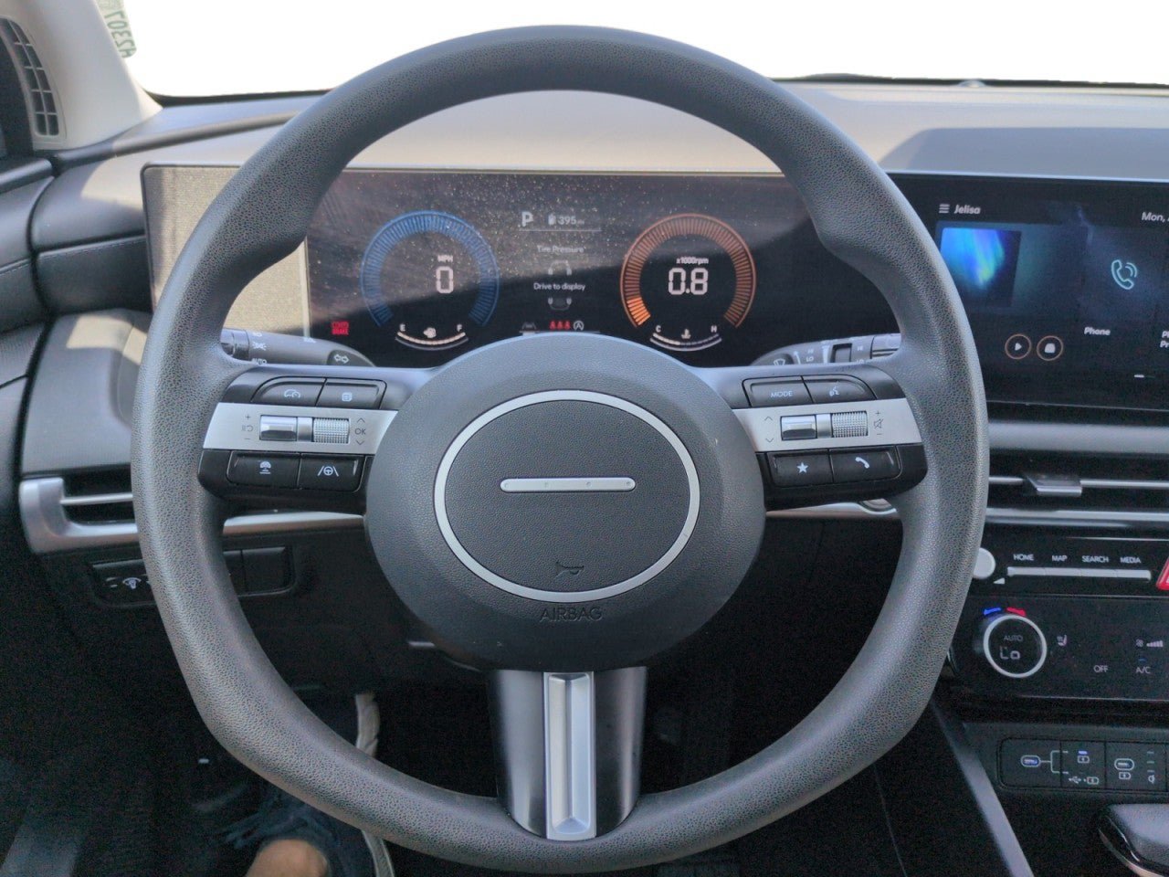 Used 2025 Hyundai Tucson SEL FWD image 16