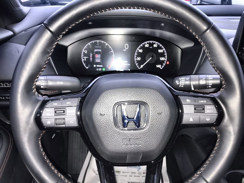 Used 2025 Honda HR-V Sport image 14