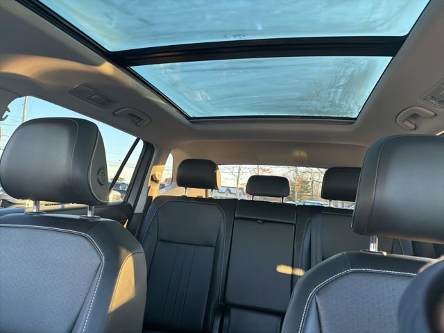 Certified 2023 Volkswagen Tiguan SE w/ Panoramic Sunroof Package image 19