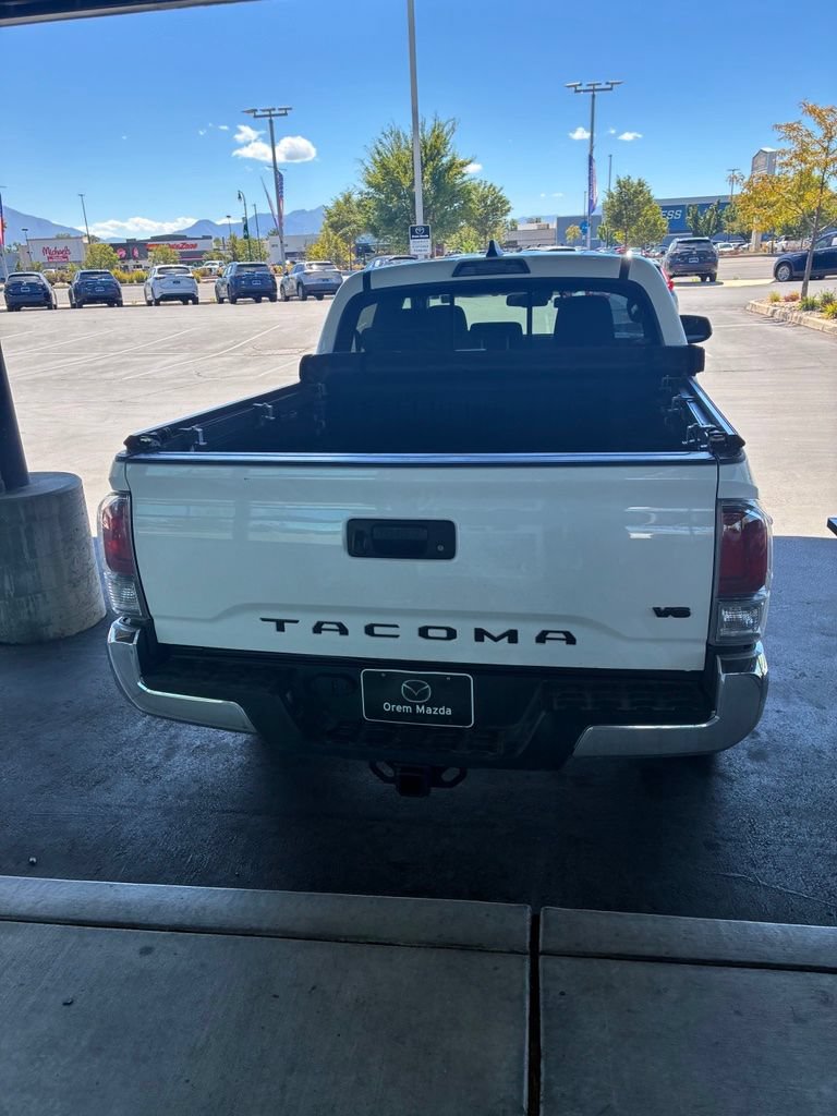 Used 2021 Toyota Tacoma TRD Off-Road w/ Blackout Package (TMS) AWD/4WD image 18