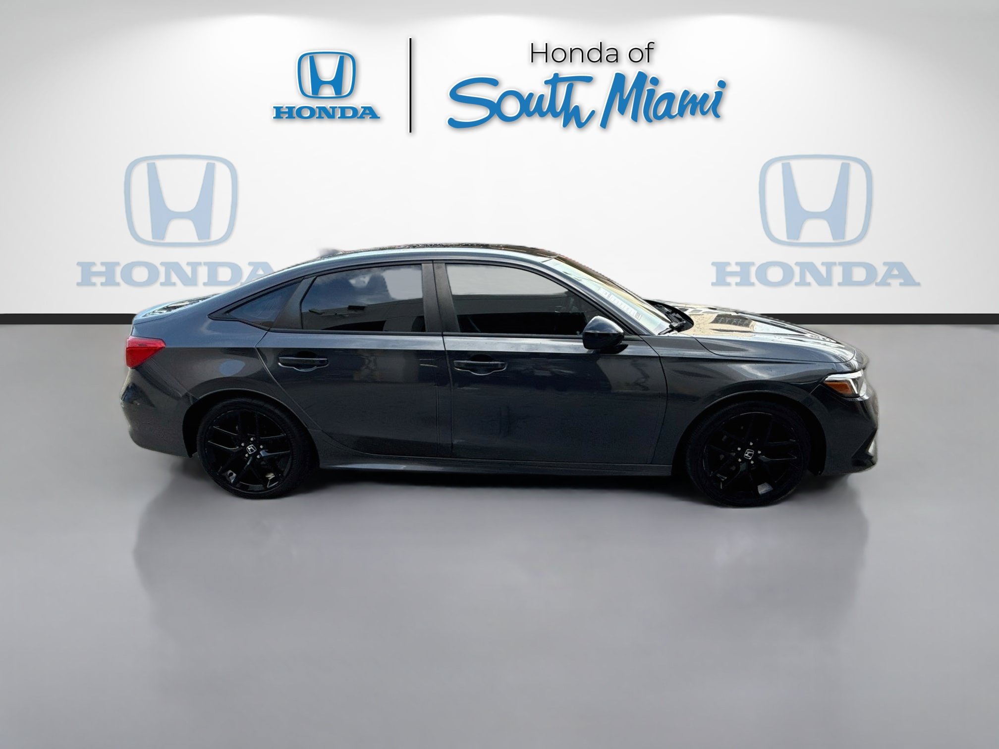 Used 2022 Honda Civic Sport image 8