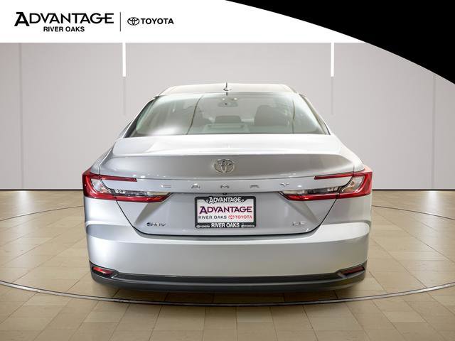Used 2025 Toyota Camry LE FWD image 6
