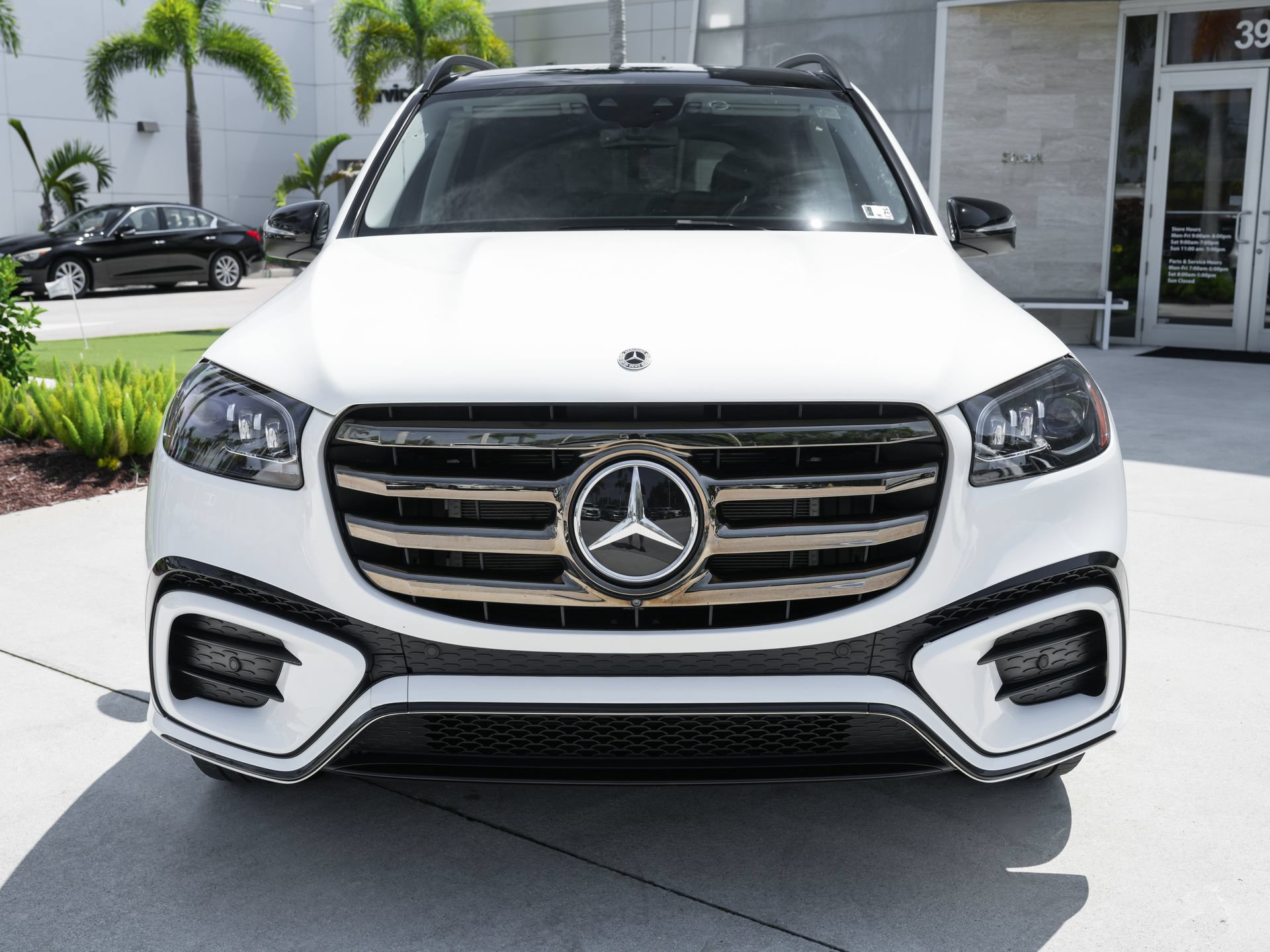 Used 2025 Mercedes-Benz GLS 450 4MATIC image 5