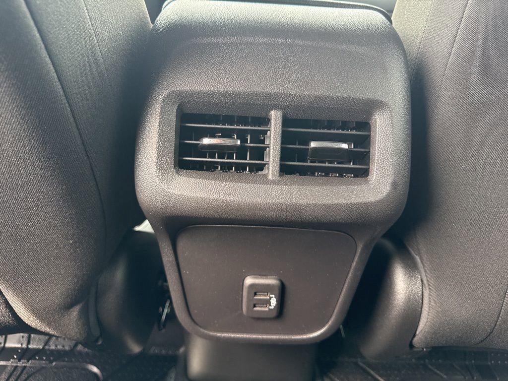 Used 2024 Chevrolet Equinox LS w/ LS Convenience Package FWD image 13