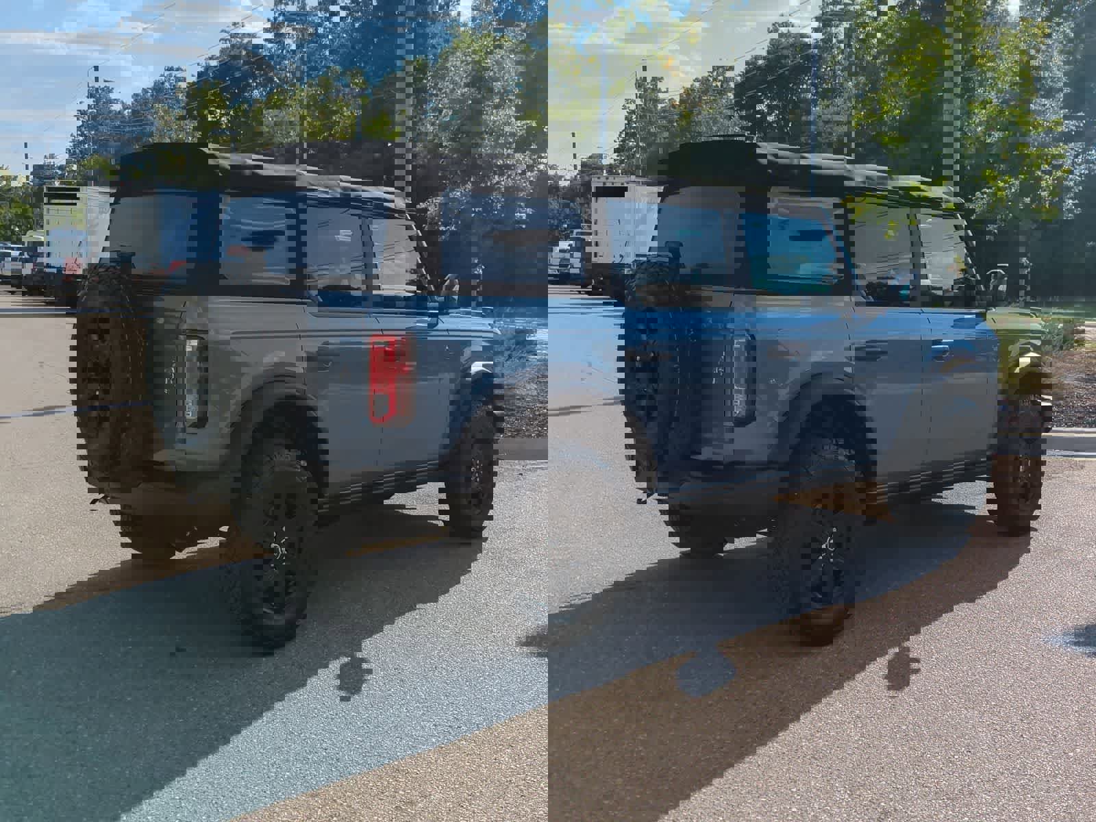 Used 2023 Ford Bronco Black Diamond image 8